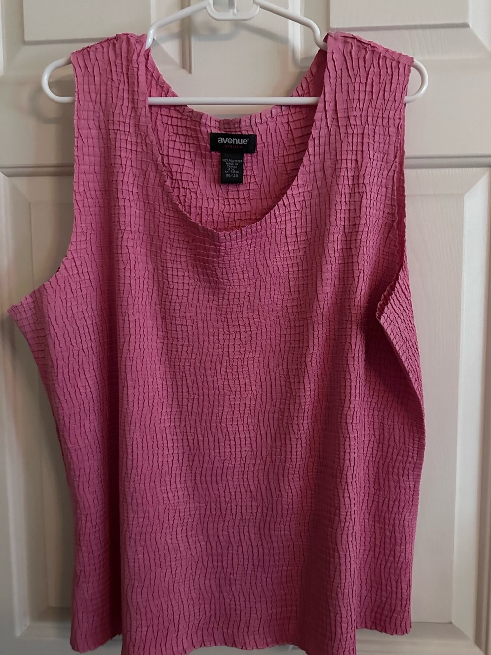 Avenue Textured Pink Crinkle Tank Top